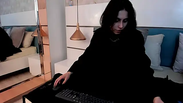 Snapshot of Ashkoreh chatting on July 15, 2026, 7:32 pm Ashkoreh online show from July 15, 2026, 7:32 pm