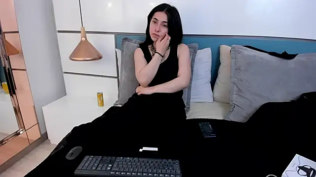 Ashkoreh online show from April 29, 2026, 6:58 pm