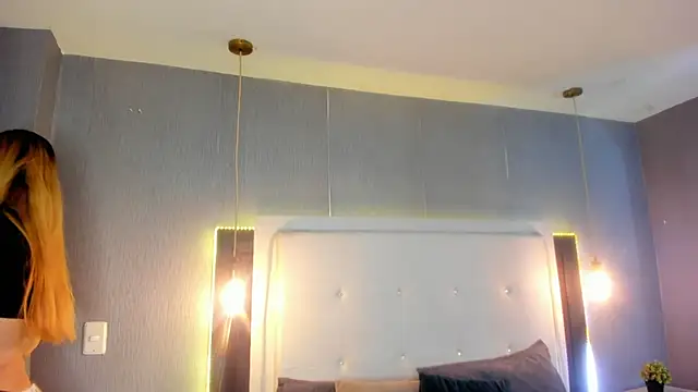 Snapshot of ximenanoah chatting on March 19, 2026, 12:38 pm ximenanoah online show from March 19, 2026, 12:38 pm