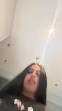 Snapshot of LilMisIndianx chatting on March 14, 2026, 8:31 am LilMisIndianx online show from March 14, 2026, 8:31 am