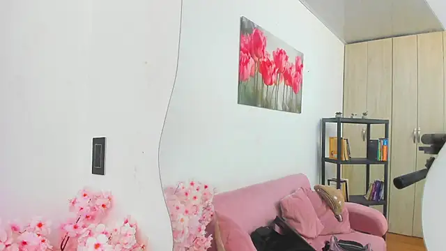 pinky f00x online show from June 6, 2026, 7:30 pm