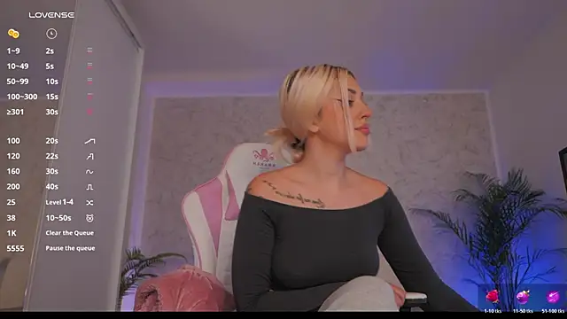 daisyblushh online show from May 1, 2026, 2:55 pm