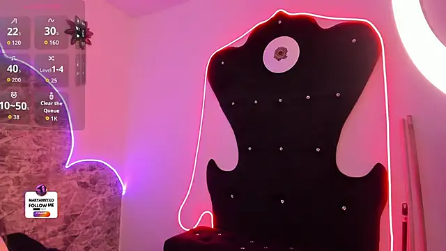 MaryAnneeXOO online show from November 27, 2025, 7:25 pm