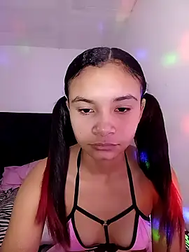 liz7skinny online show from April 28, 2026, 12:20 am