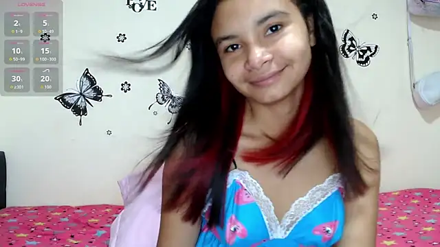 Snapshot of liz7skinny chatting on May 23, 2026, 9:14 pm liz7skinny online show from May 23, 2026, 9:14 pm