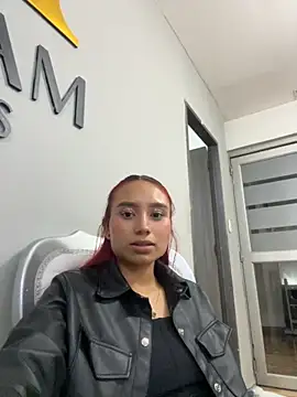 ximena vasquez8 online show from October 5, 2025, 3:19 am