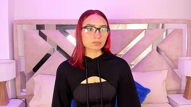 ximena vasquez8 online show from December 23, 2025, 3:06 am