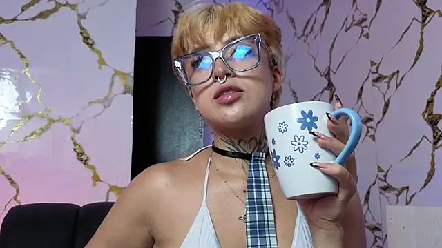 Rebeka-baker online show from March 1, 2026, 1:05 am