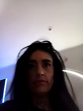 Snapshot of Tannedtattooed69 chatting on May 14, 2026, 1:02 am Tannedtattooed69 online show from May 14, 2026, 1:02 am