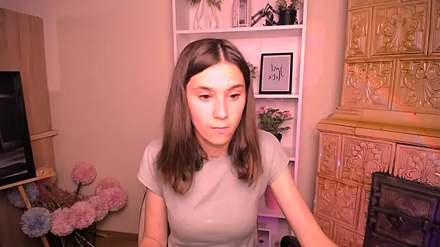 RosaRay  online show from June 26, 2026, 6:08 am