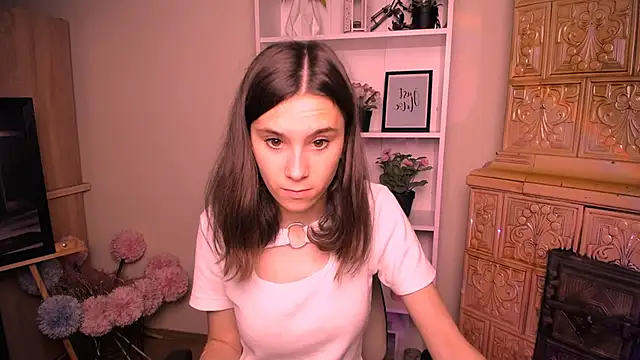 RosaRay  online show from June 23, 2026, 6:44 am