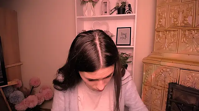 RosaRay  online show from April 25, 2026, 6:05 am