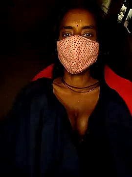 Snapshot of Babhi_Love chatting on February 7, 2026, 4:09 am Babhi Love online show from February 7, 2026, 4:09 am