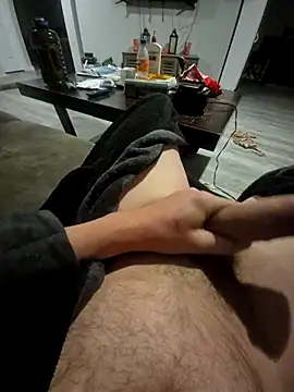 Justme 8519 online show from April 18, 2026, 11:12 am