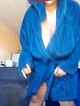 Snapshot of BusybooobsXXX3 chatting on July 27, 2026, 8:43 am BusybooobsXXX3 online show from July 27, 2026, 8:43 am