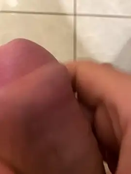 Snapshot of elpepewapo12 chatting on November 2, 2025, 4:12 pm elpepewapo12 online show from November 2, 2025, 4:12 pm