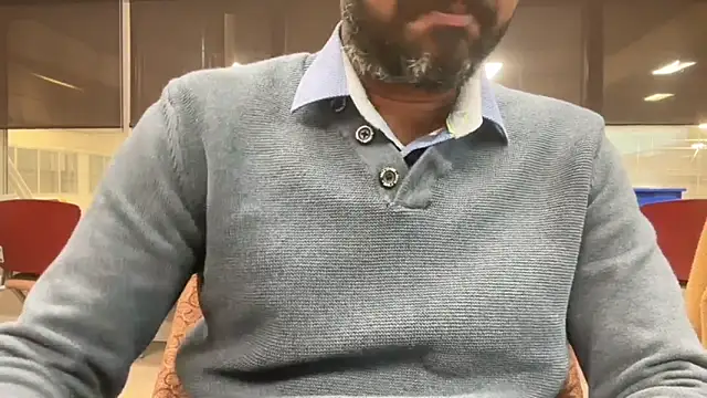 pranastro00 online show from November 26, 2025, 4:51 pm