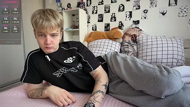 Snapshot of olivertasty chatting on March 14, 2026, 10:21 am olivertasty online show from March 14, 2026, 10:21 am