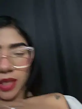 ElaRose 12 online show from February 26, 2026, 7:58 pm