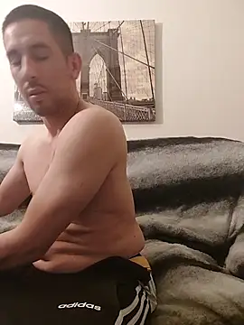 Snapshot of himNIGuys chatting on March 16, 2026, 5:44 am himNIGuys online show from March 16, 2026, 5:44 am