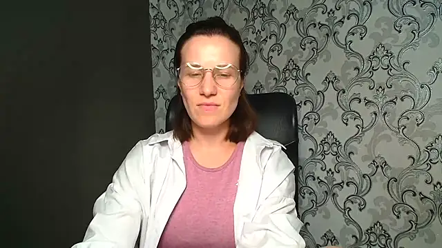 Kelly Kisss online show from July 28, 2026, 11:17 am