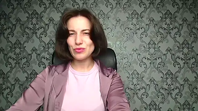 Kelly Kisss online show from February 6, 2026, 12:45 pm