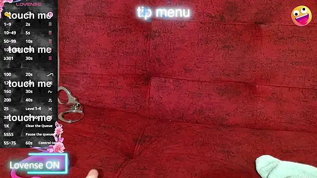 naomi powel online show from March 11, 2026, 4:23 pm