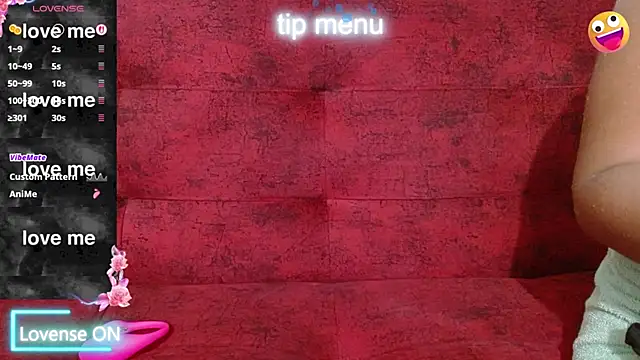 naomi powel online show from February 13, 2026, 9:04 pm