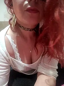princess-Red online show from May 1, 2026, 12:15 am
