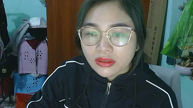 Uhem112 online show from January 10, 2026, 1:01 am