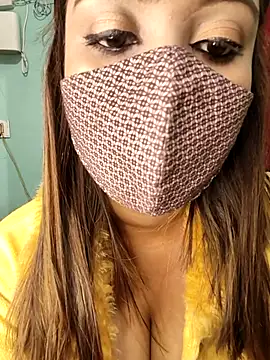 Snapshot of Miss_Mayaa_ chatting on January 13, 2026, 6:23 pm Miss Mayaa online show from January 13, 2026, 6:23 pm