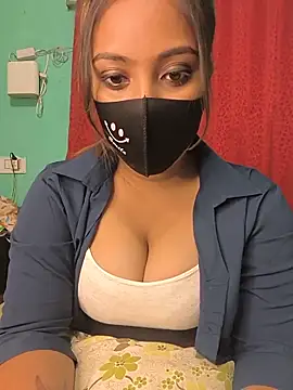 Snapshot of Miss_Mayaa_ chatting on June 3, 2026, 6:34 pm Miss Mayaa online show from June 3, 2026, 6:34 pm