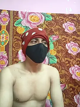 Seducing couple online show from November 28, 2025, 4:12 am