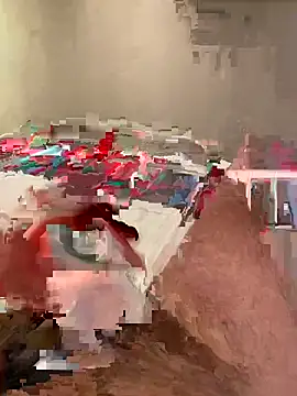 Snapshot of Bourne_606 chatting on October 13, 2025, 5:47 pm Bourne 606 online show from October 13, 2025, 5:47 pm