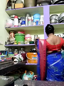 papukurty online show from November 16, 2025, 2:49 am