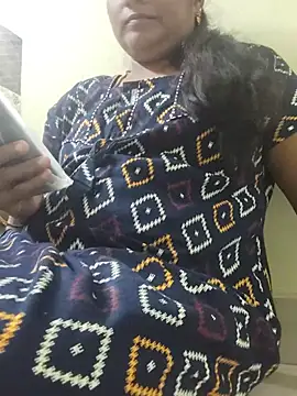 Snapshot of papukurty chatting on June 26, 2026, 2:12 pm papukurty online show from June 26, 2026, 2:12 pm