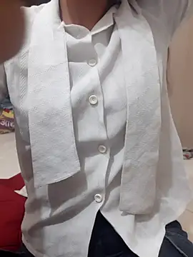 Snapshot of Siya5690 chatting on January 16, 2026, 4:16 am Siya5690 online show from January 16, 2026, 4:16 am