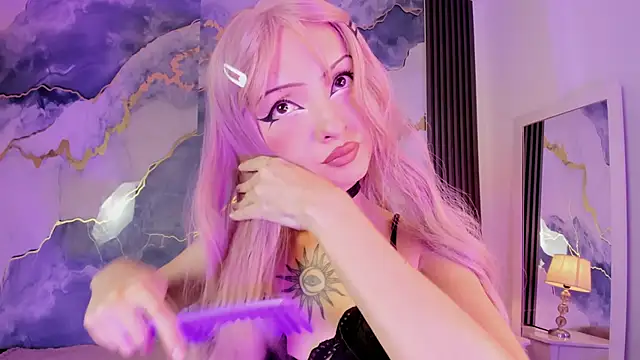 Snapshot of MaddieStark chatting on June 8, 2026, 1:11 pm MaddieStark online show from June 8, 2026, 1:11 pm