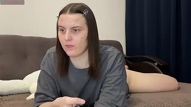 vertul1ana online show from October 3, 2025, 6:53 pm