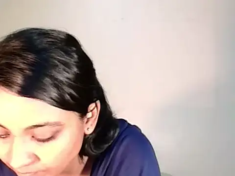 indiansweetflava online show from December 5, 2025, 5:28 am