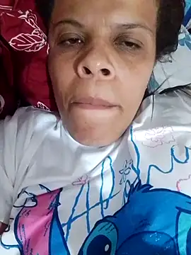 Snapshot of Esperanza_13 chatting on May 16, 2026, 4:00 am Esperanza 13 online show from May 16, 2026, 4:00 am