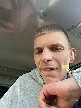 macho1347 online show from May 28, 2026, 4:53 am