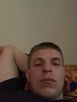 Snapshot of macho1347 chatting on March 22, 2026, 5:21 am macho1347 online show from March 22, 2026, 5:21 am