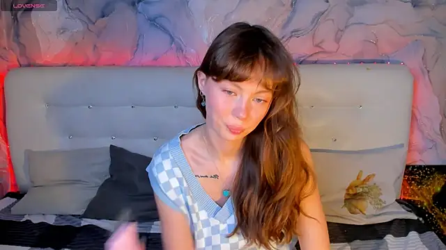 LolaMeddisson online show from January 10, 2026, 10:27 pm