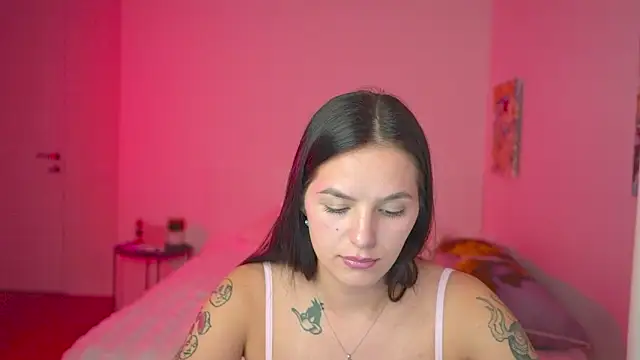 EwelynScott online show from September 24, 2025, 6:03 pm