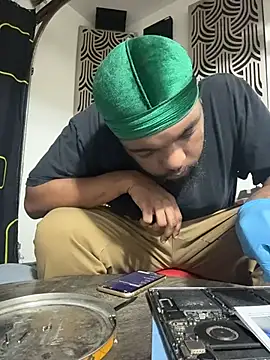 sneakdalink online show from February 25, 2026, 5:07 am