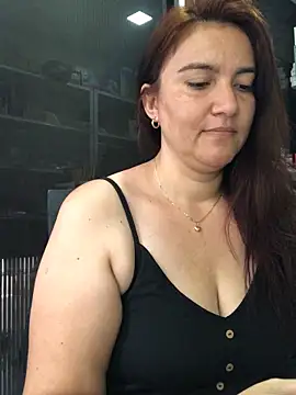 sweetdulcexxx online show from May 2, 2026, 4:45 pm