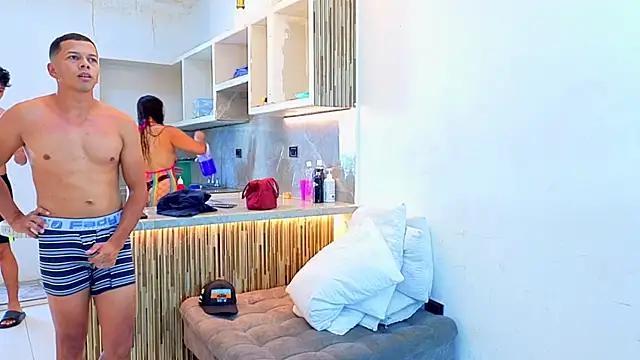 Sexe Sauvage AD online show from September 9, 2025, 8:18 pm