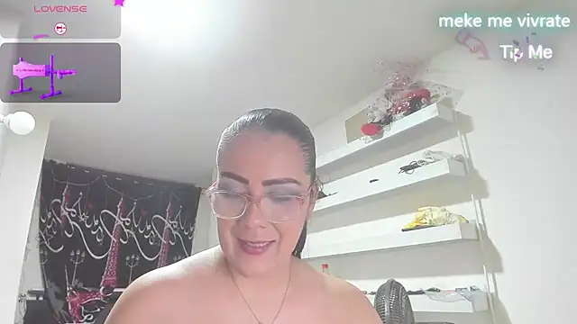 AlicePipper online show from July 6, 2026, 5:25 am