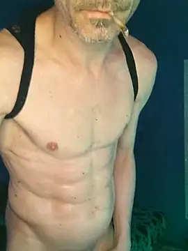 Snapshot of Noty_bcn chatting on October 28, 2025, 4:13 am Noty bcn online show from October 28, 2025, 4:13 am